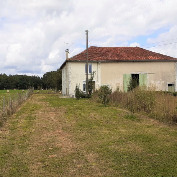Offres de vente Ferme Chirac 16150