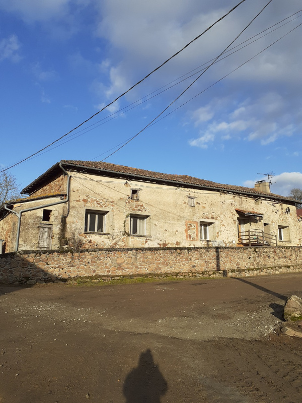 Offres de vente Ferme Confolens 16500